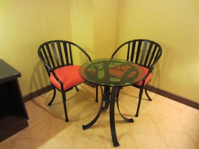 Royal Bellagio Hotel Makati City Exterior photo
